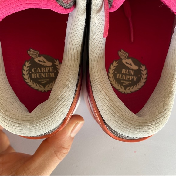 Womens Grey Brooks Transcend 3 Shoes - Picture 10 of 14